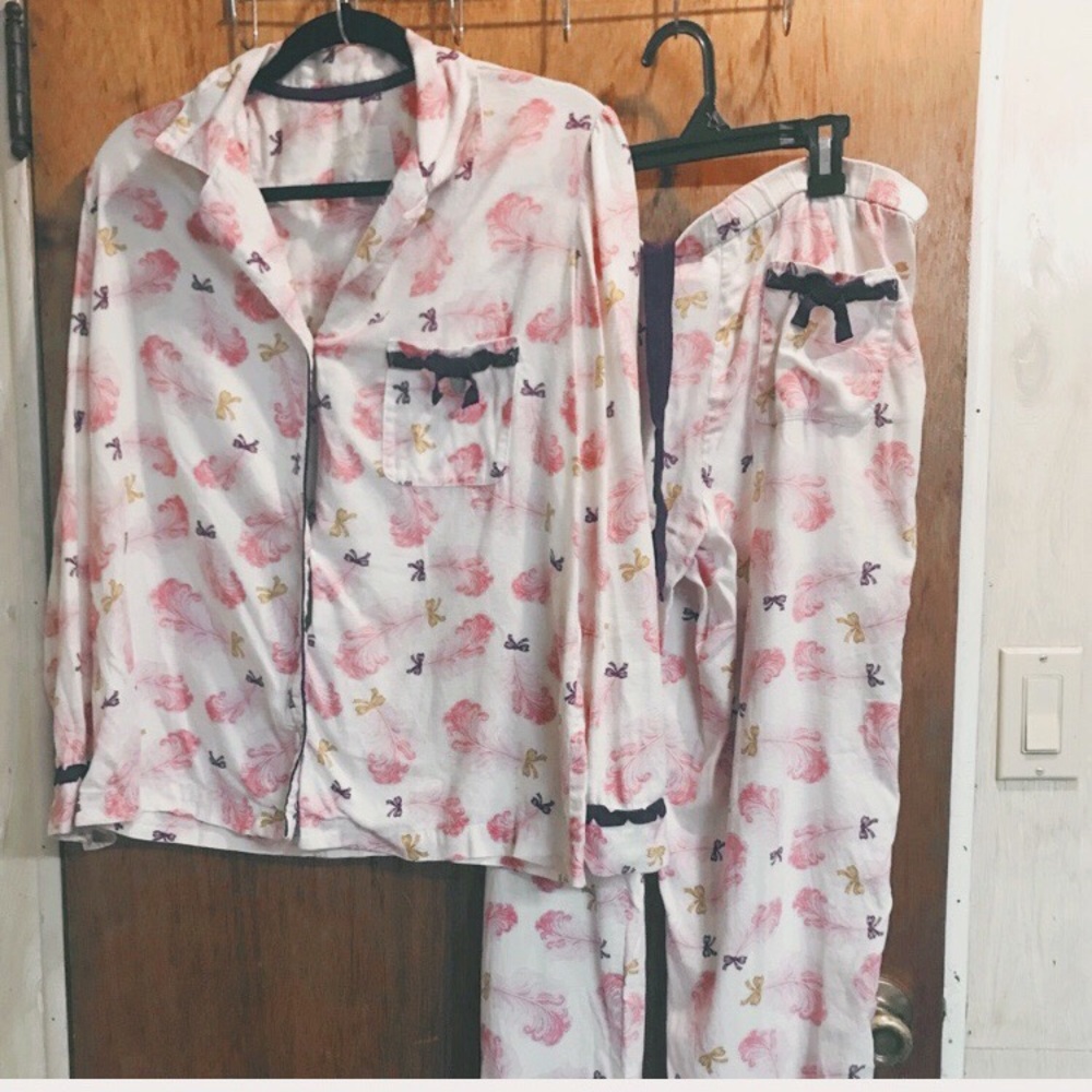 Victoria's Secret pajama set
